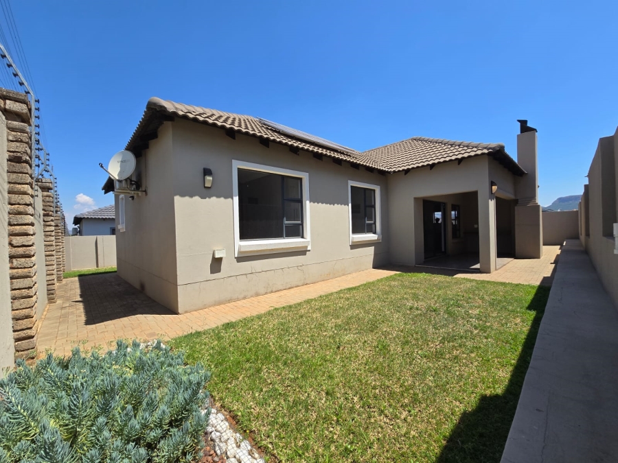 To Let 3 Bedroom Property for Rent in Melodie North West